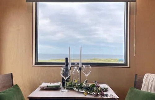 St. Andrews Cabina | Rustic cabin 4, rural, stunning sea views