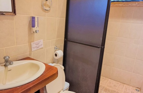 Rio Seco Cabina | Rustic cabin in Ecolodge Hotel near beaches (Pet Friendly!)