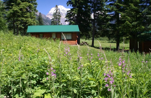 Regional District of Fraser-Fort George Cabina | Rustic cabin in the Canadian Rockies!