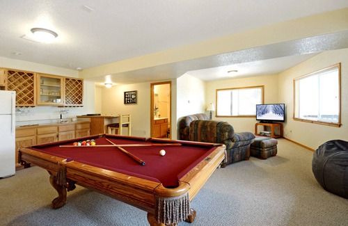 Munds Park Cabina | Rustic cabin on a 3/4 acre lot in Munds Park.