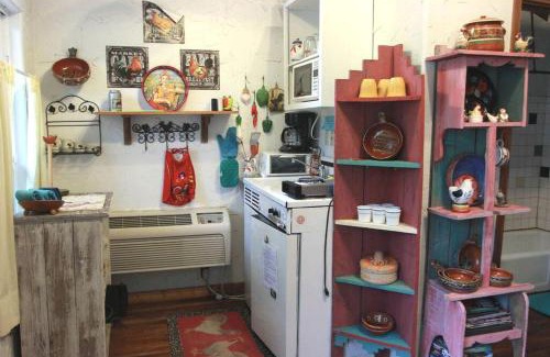 Marble Falls Casa | Rustic Cabin Rental Perfect for Families in Texas Hill County