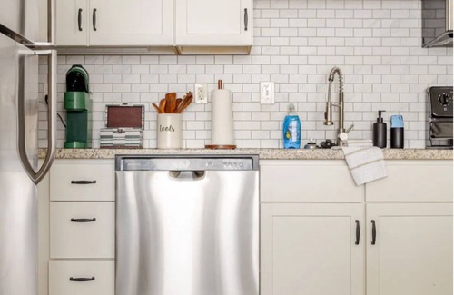 Market East District Apartamento | "Rustic Charm in Downtown Indianapolis"