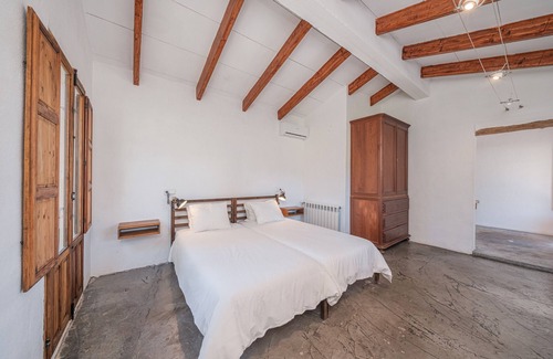 Son Antem Casa | "Fincatur Sur2 con vistas a la montaña, Wi-Fi, piscina y terraza; se permiten mascotas
