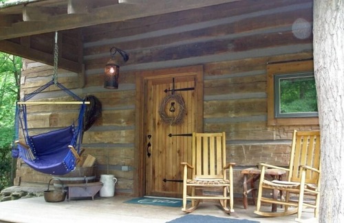 Black Mountain Cabina | Lake Eden Cabin: elegancia rústica en el corazón de las montañas Blue Ridge