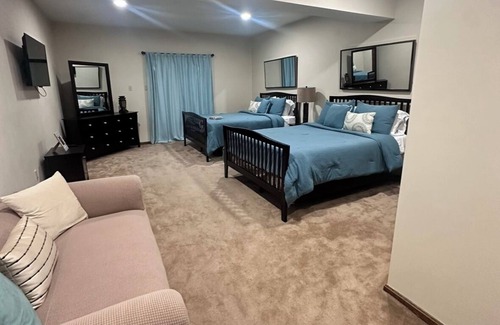 Middletown Cama Y Desayuno | Rustic Elegance Meets Outdoor Charm - 2 bedroom Middletown