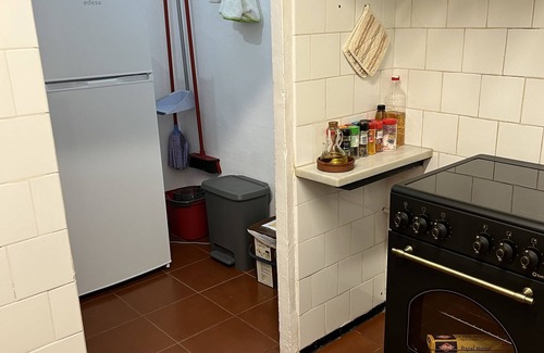 Monistrol de Montserrat Apartamento | Piso rústico, amplio y al lado de la montaña de Montserrat