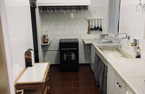 Monistrol de Montserrat Apartamento | Piso rústico, amplio y al lado de la montaña de Montserrat