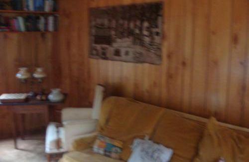 Franconia Casa | Rustic Escape