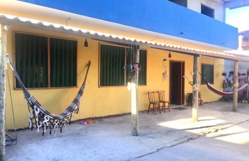 Monte Gordo Casa | Rustic farm house, surrounded by nature.