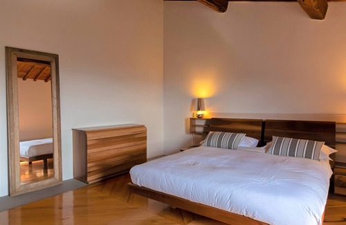 Greve in Chianti Otro | Casa de campo rústica con hermosa piscina, jardines y vistas en el centro de la Toscana