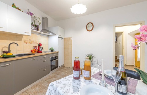 Crni Kal Casa | Old House Pri Roktovih With Whirlpool