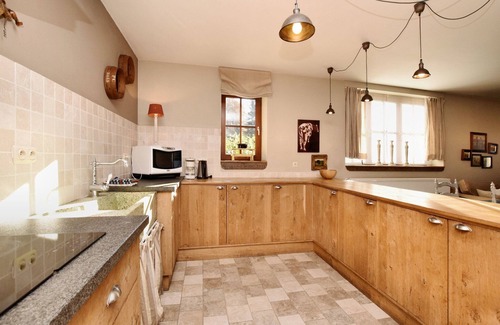 Ennal Casa | Acogedora casa de vacaciones en Grand-Halleux con aparcamiento