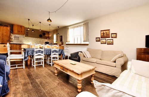 Ennal Casa | Acogedora casa de vacaciones en Grand-Halleux con aparcamiento