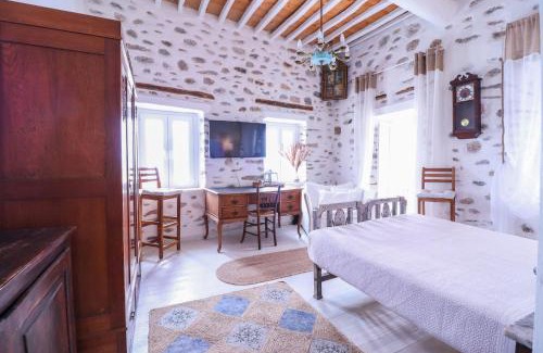 Ano Siros Casa | Rustic house in Ano Syros