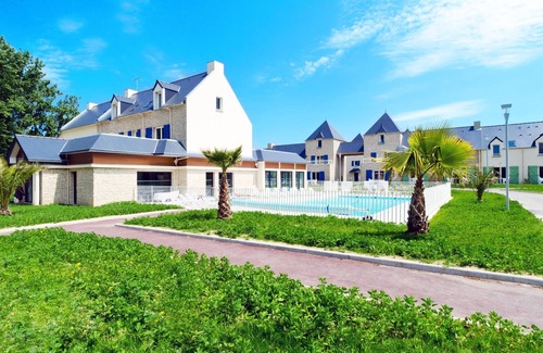 Chateau-Malo Casa | Rustic House near the Centre of Saint-Malo Centre!