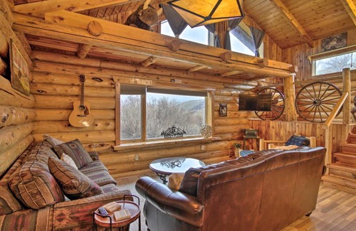 Livingston Casa | Rustic Livingston Ranch House with Mtn Views!