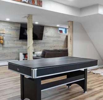 Locust Lake Village Casa | Rustic Luxury in the Pocono Mountains - Stag Lodge