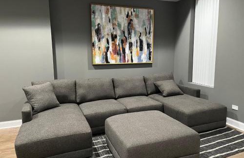 East Garfield Park Apartamento | Rustic Mix