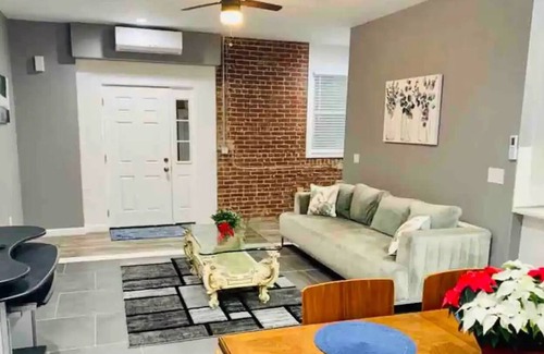 Allentown Apartamento | Rustic, Modern and Luxury 2BR Apartment with Parking