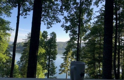 Cullowhee Casa | Rustic Modern Mountain Retreat w/ Awesome Lake Glenville view