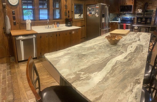 Highlands Casa | Mtn rústico. ¡Elegancia con vistas ubicadas en Btwn Highlands / Cashiers / Lake Glenville!