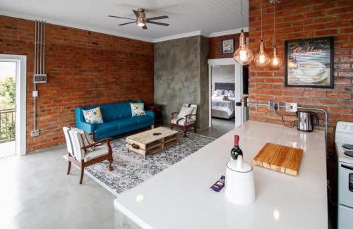 Trawal Apartamento | Rustic Retreat Apartment in Durbanville