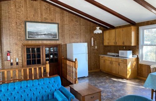Port Franks Casa | Rustic Retreat