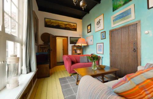 Westenschouwen Casa | Rustic Retreat: Fireplace, BBQ, + Forest Access