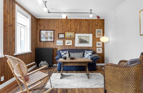 Downtown Apartamento | Rustic Retreat in the Center of Reykjavik