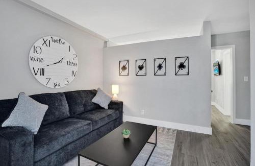 Poinciana Park Apartamento | Rustic Retreats Cozy 1BR For 4 Guests In The Heart Of Fort Lauderdale