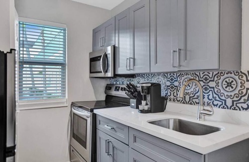 Downtown Fort Lauderdale Apartamento | Rustic Retreats: Beachy 1BR in the heart of Fort Lauderdale