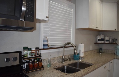 Branford Cabina | Rustic River Cabin 2-bedroom cabin in Branford near Santa Fe River