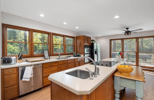 Brookville Casa | Rustic River Retreat- located right on the Whitewater River!