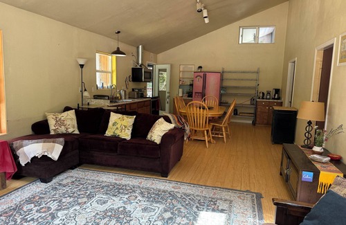 Shelter Cove Casa | Rustic River Retreat: 2br