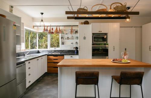 Hawke's Bay Region Casa | Rustic Rural Retreat
