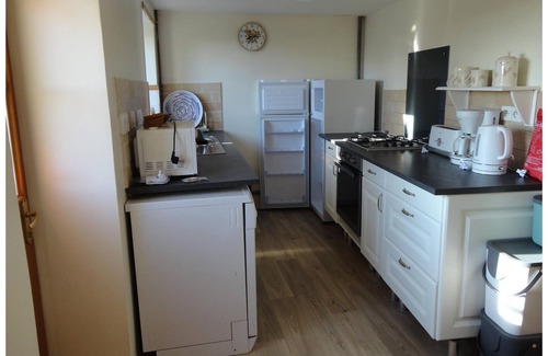 Merleac Casa | Alojamiento de 1 habitaciones en Merléac