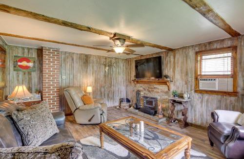 Sturgis Casa | Rustic Sturgis Cabin Rental in Black Hills Forest!