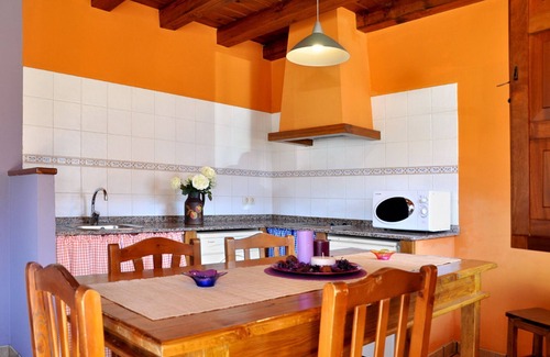 Lerones Apartamento | Apartamento estilo rustico con terraza