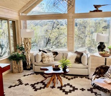 Sundance Villa | Rustic Sundance cabin sleeps 13 hottub firepits