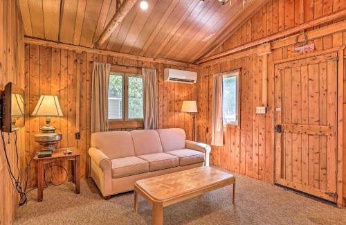 Suttons Bay Casa | Rustic Suttons Bay Cottage Shared Dock and Fire Pit