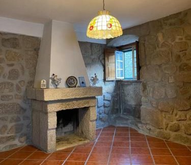 Vila Ruiva Casa | Rustic Terrace2 Bedrooms Farm House