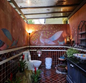 Saraphi Casa | Rustic Tropical Residence