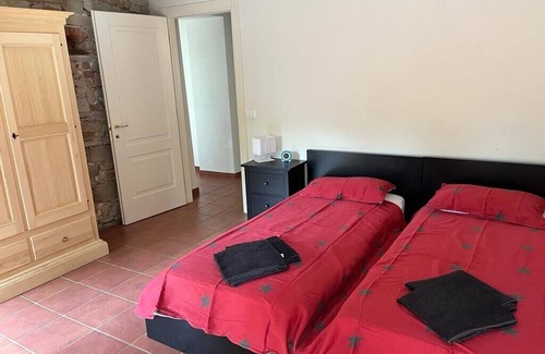 Cavatore Villa | Villa rústica en campo con piscina privada cerca de restaurantes y magníficas vistas.