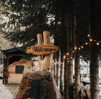 Suseni Casa | Rustic Wood Villa