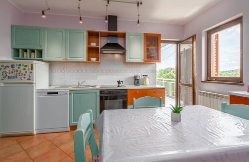Vrsar Apartamento | Rustical Apartment Dora with balcony and private parking