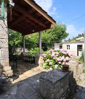 Zrnovo Apartamento | Rustical Apartment