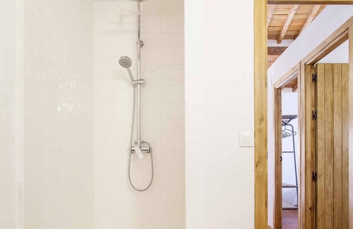 Alpuente Apartamento | RUSTIKALPUENTE ESCUELA DE NIÑAS