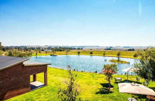 Steve Tshwete Cama Y Desayuno | Rustique Boutique Hotel