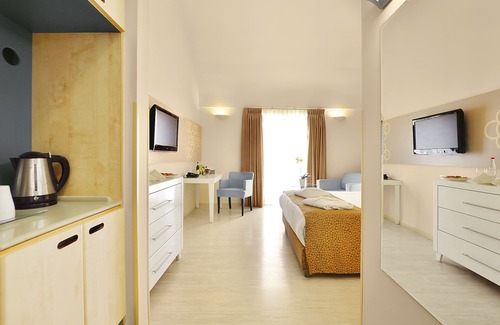 Jaffa Hotel | Ruth Daniel Residence