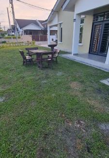 Kota Tinggi Casa | RuzZana Signature Stay Semi-D Corner Lot-BBQ,Wifi,6-8pack